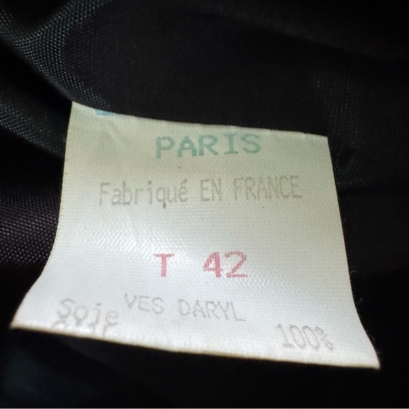 Vintage 1980s Black and Gold Instrument Print Blazer Suit Jacket, 100% Silk - Picture 5 of 10